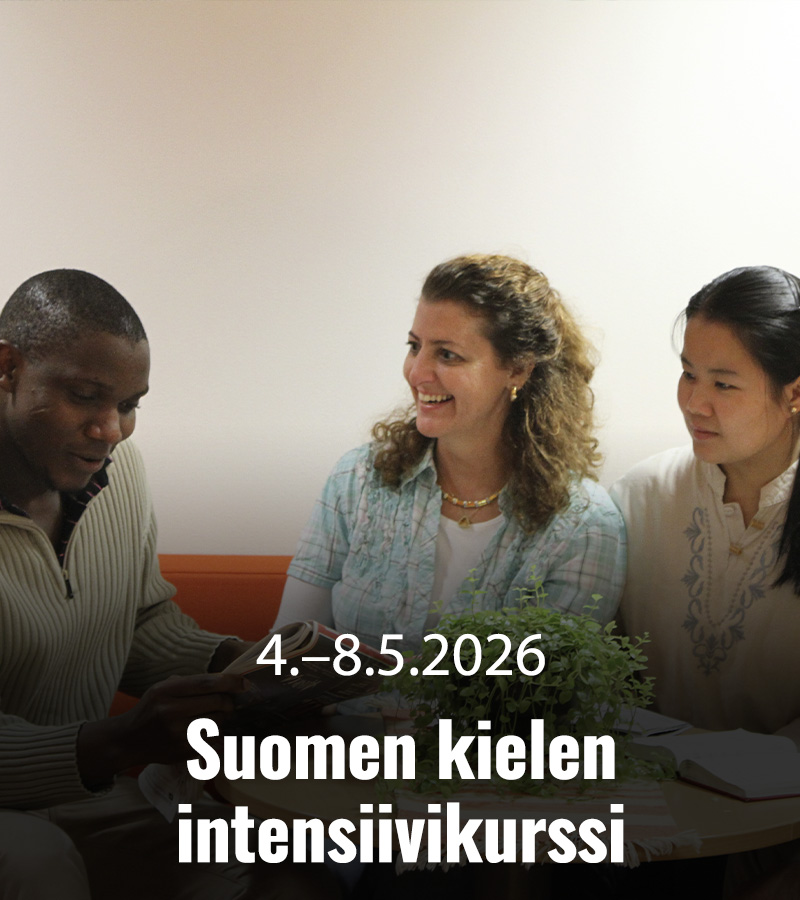 RAAMATTUOPISTO 2026 Suomen kielen intensiivikurssi 800x900